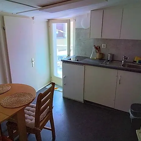 Hotel Tiny Flat 2*