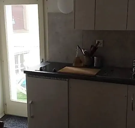 Tiny Flat Hotel 2*